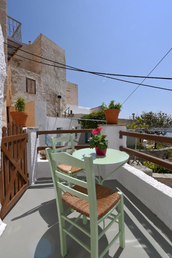 Helen'S Apartment Ermoupoli Exterior photo